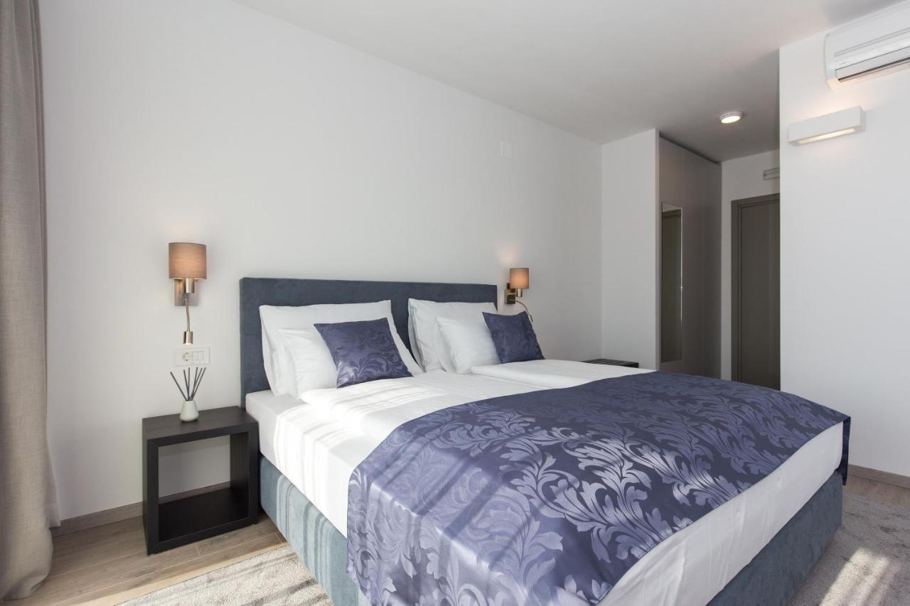 Bed and Breakfast Pansion Leggero Krk Town Esterno foto